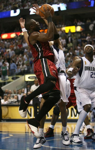 上演了一场 上演了一场