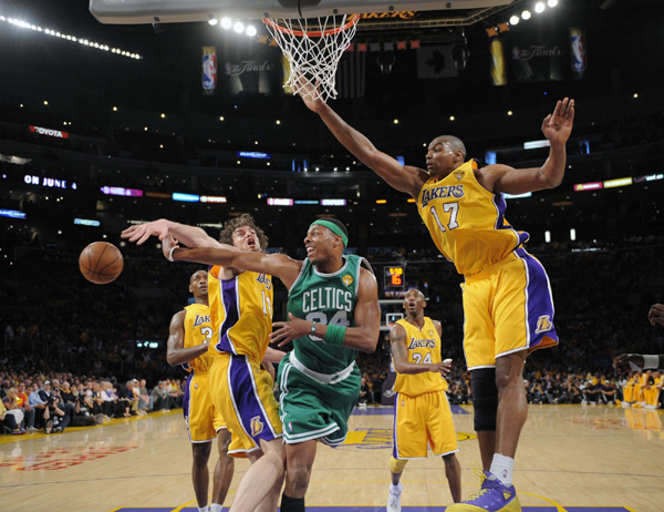 他已经用实 他已经用实