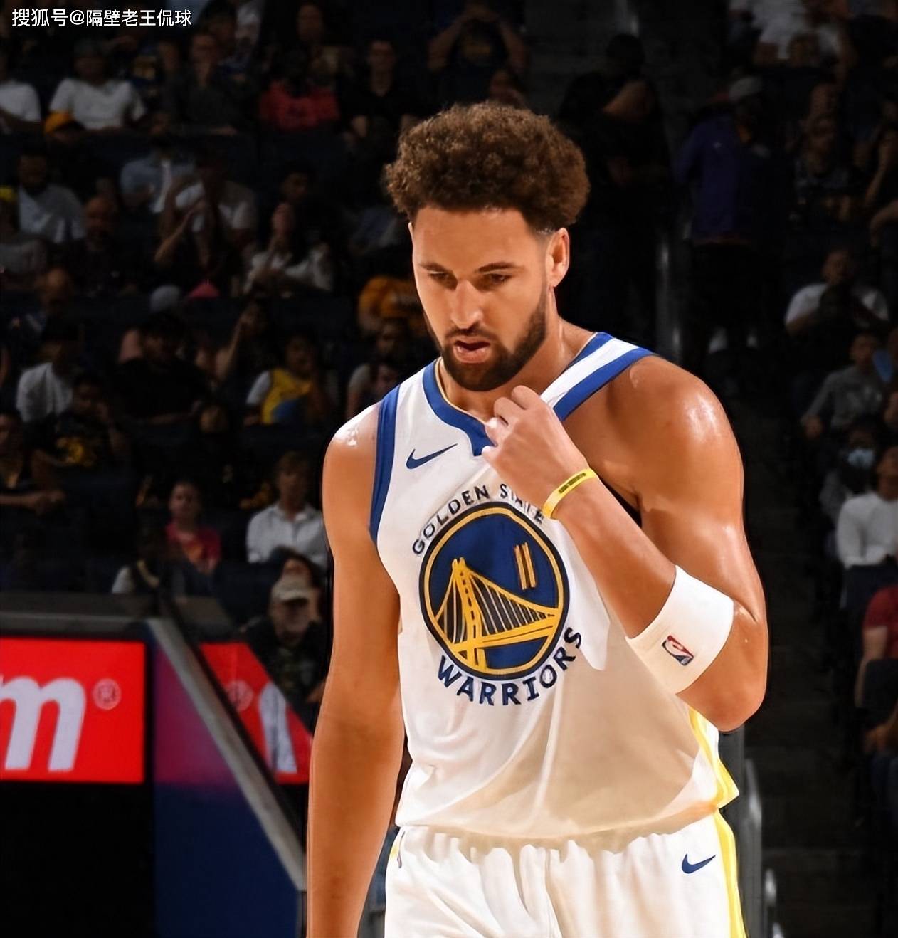 均被自然融 均被自然融